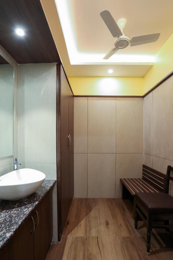 Sri Balaji Grand Hotel Kumbakonam Exterior photo